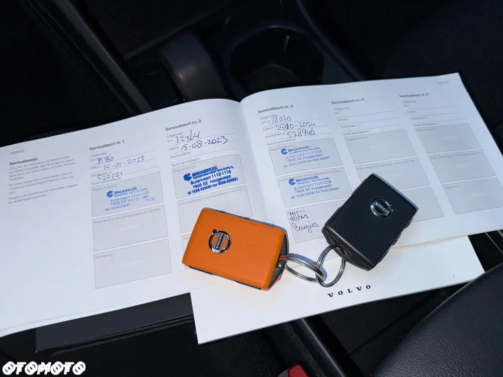 Volvo XC 40 T2 Plus Dark - 29