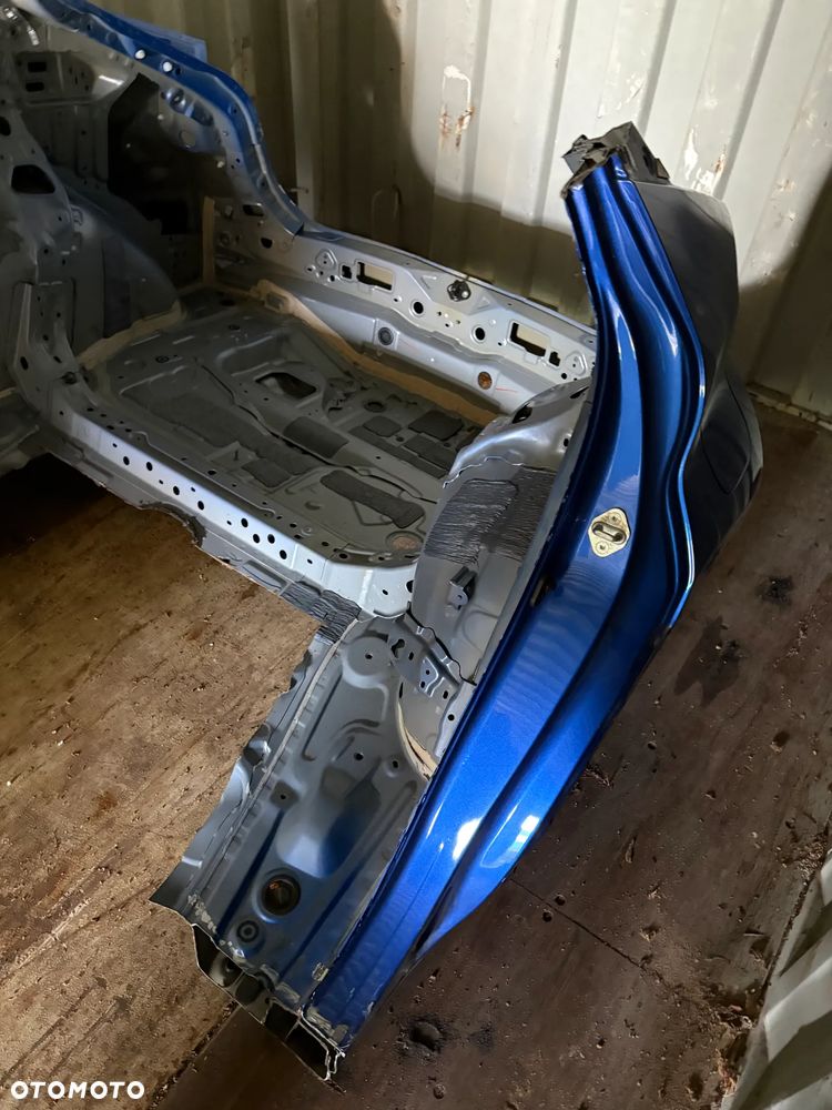 Toyota CHR CH-R Dupa Błotnik Pas tył tylni Cwiartka Fartuch Wanna - 2