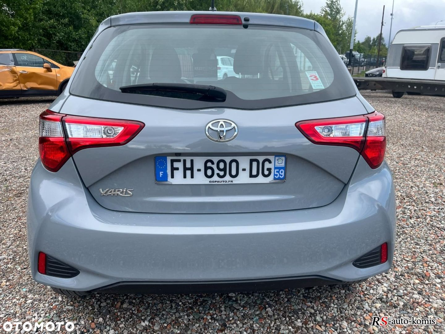 Toyota Yaris - 7