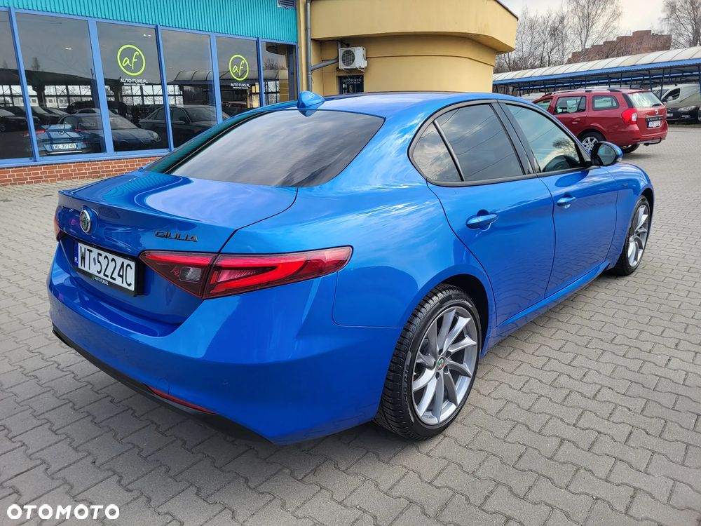 Alfa Romeo Giulia 2.0 Turbo Sprint - 3