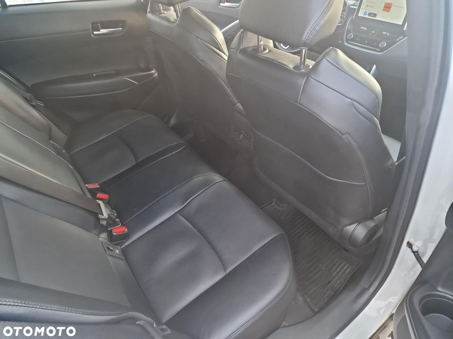 Toyota Corolla Cross - 23