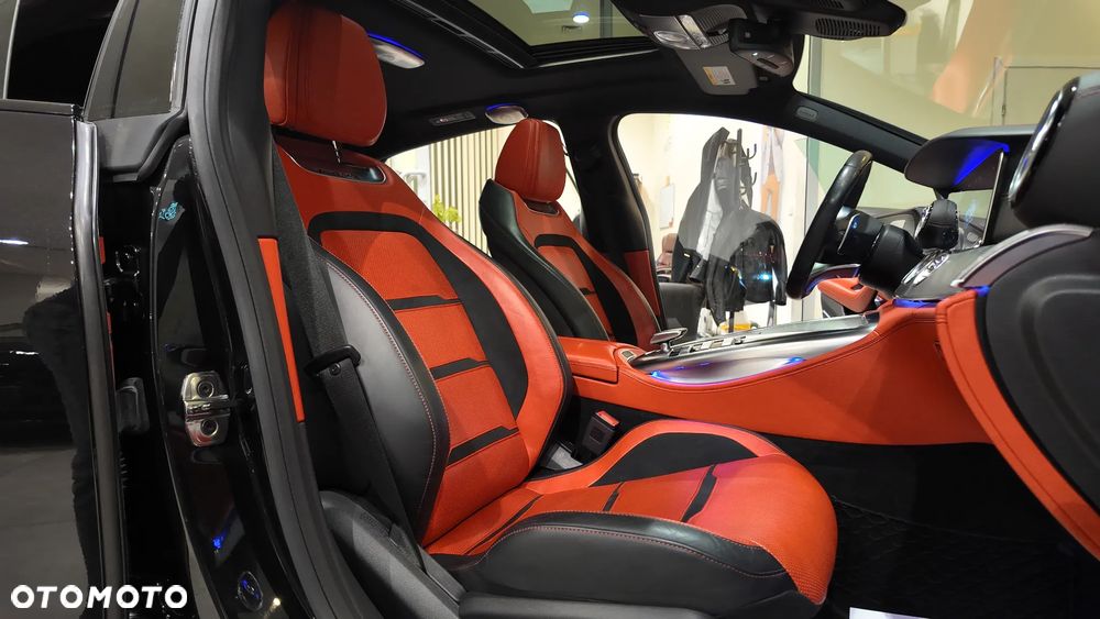 Mercedes-Benz AMG GT 63 4Matic+ Coupe Speedshift MCT 9G - 38