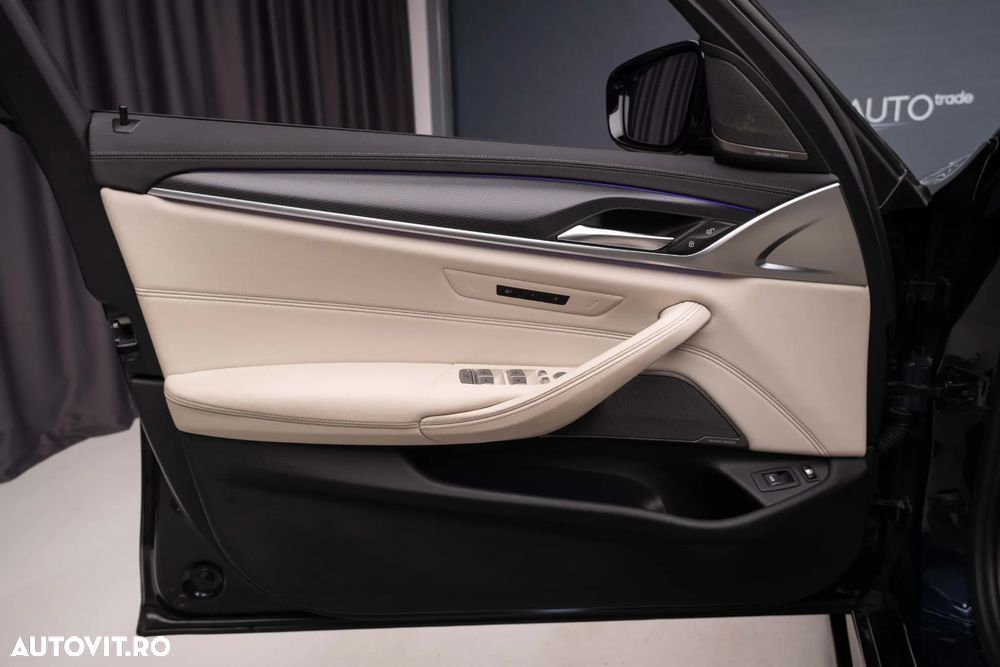 BMW Seria 5 545e xDrive Aut. M Sport Edition - 22