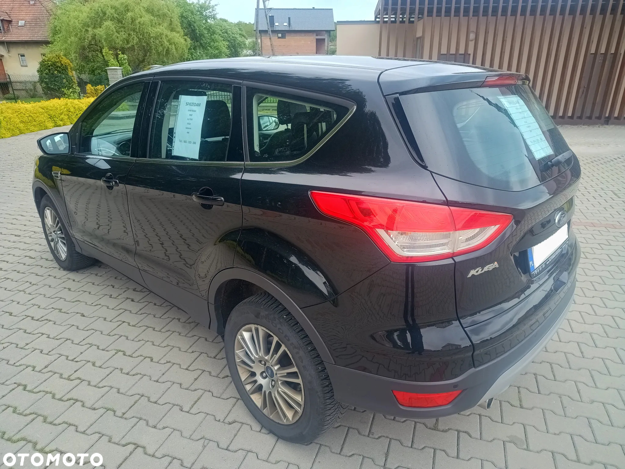Ford Kuga 2.0 TDCi 4WD Titanium - 4