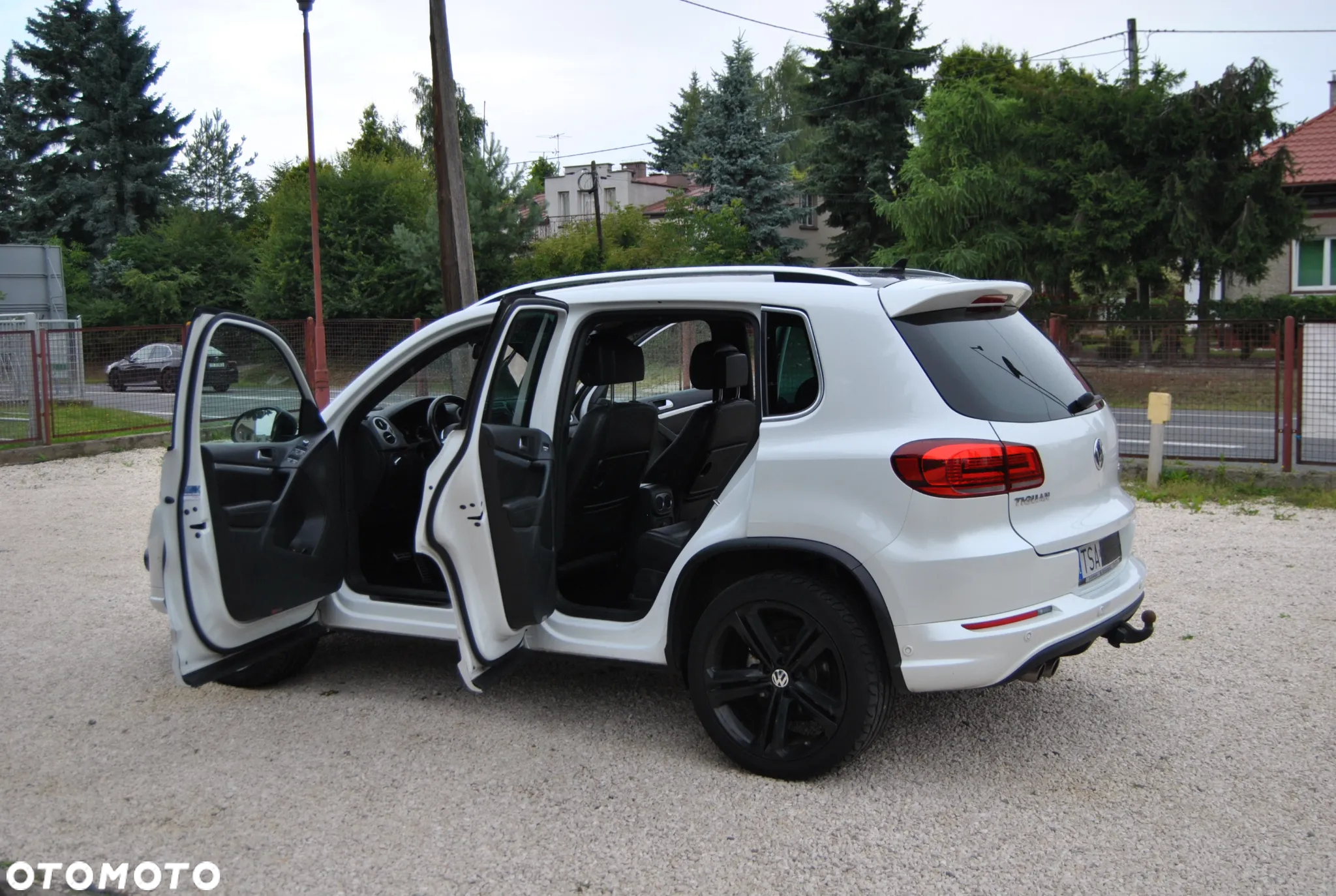 Volkswagen Tiguan 2.0 TDI 4Mot Perfectline R-Style DSG - 15