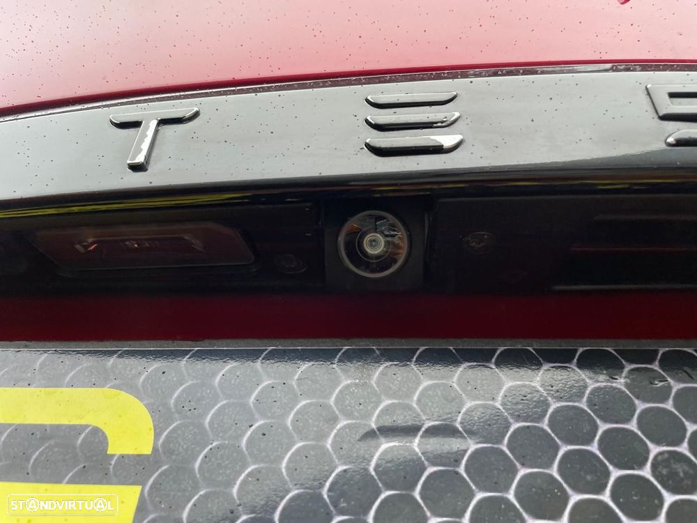 Tesla Model S - 43