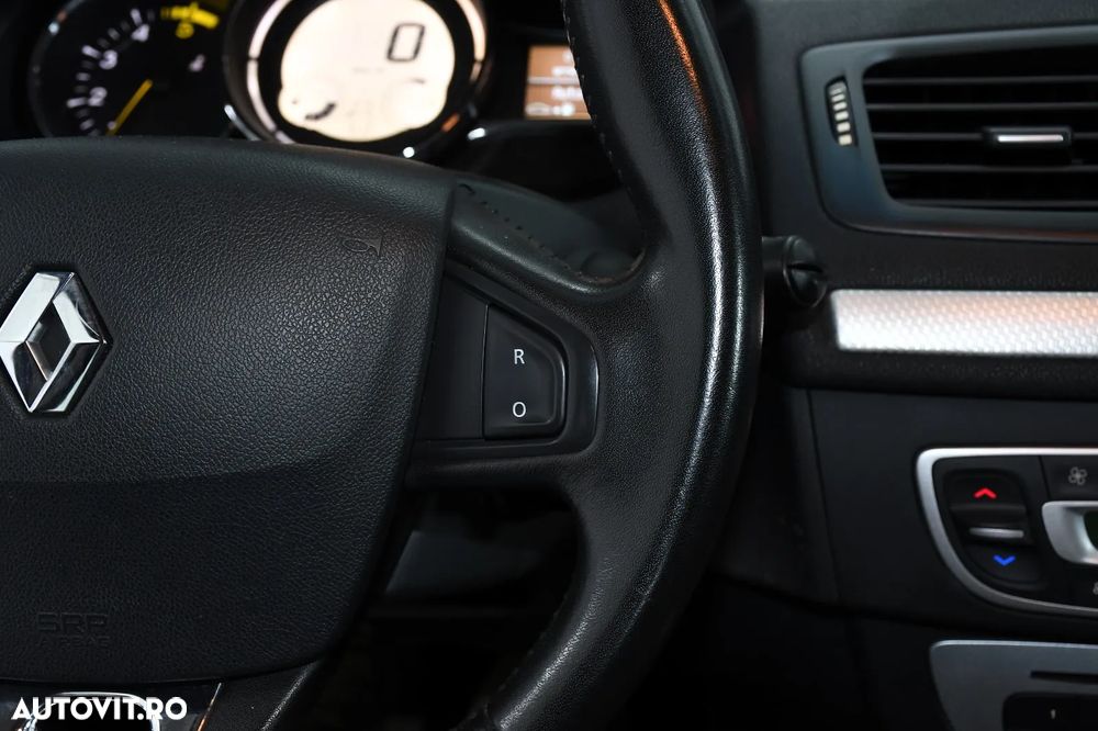 Renault Megane ENERGY dCi 130 Start & Stopp Luxe - 14