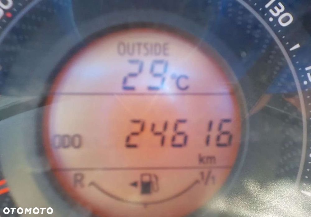 Toyota Aygo x-play - 19