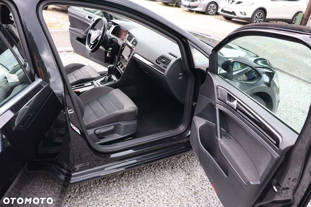 Volkswagen Golf Variant 1.5 eTSI OPF DSG Style - 13