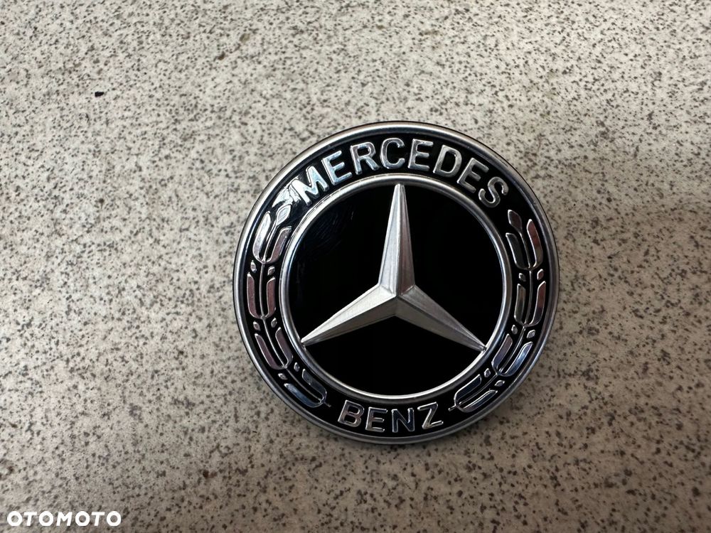 mercedes w206 emblemat maski a0008172205 - 2