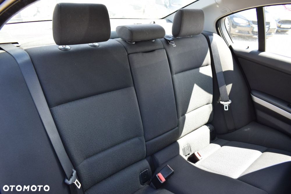 BMW Seria 3 - 23
