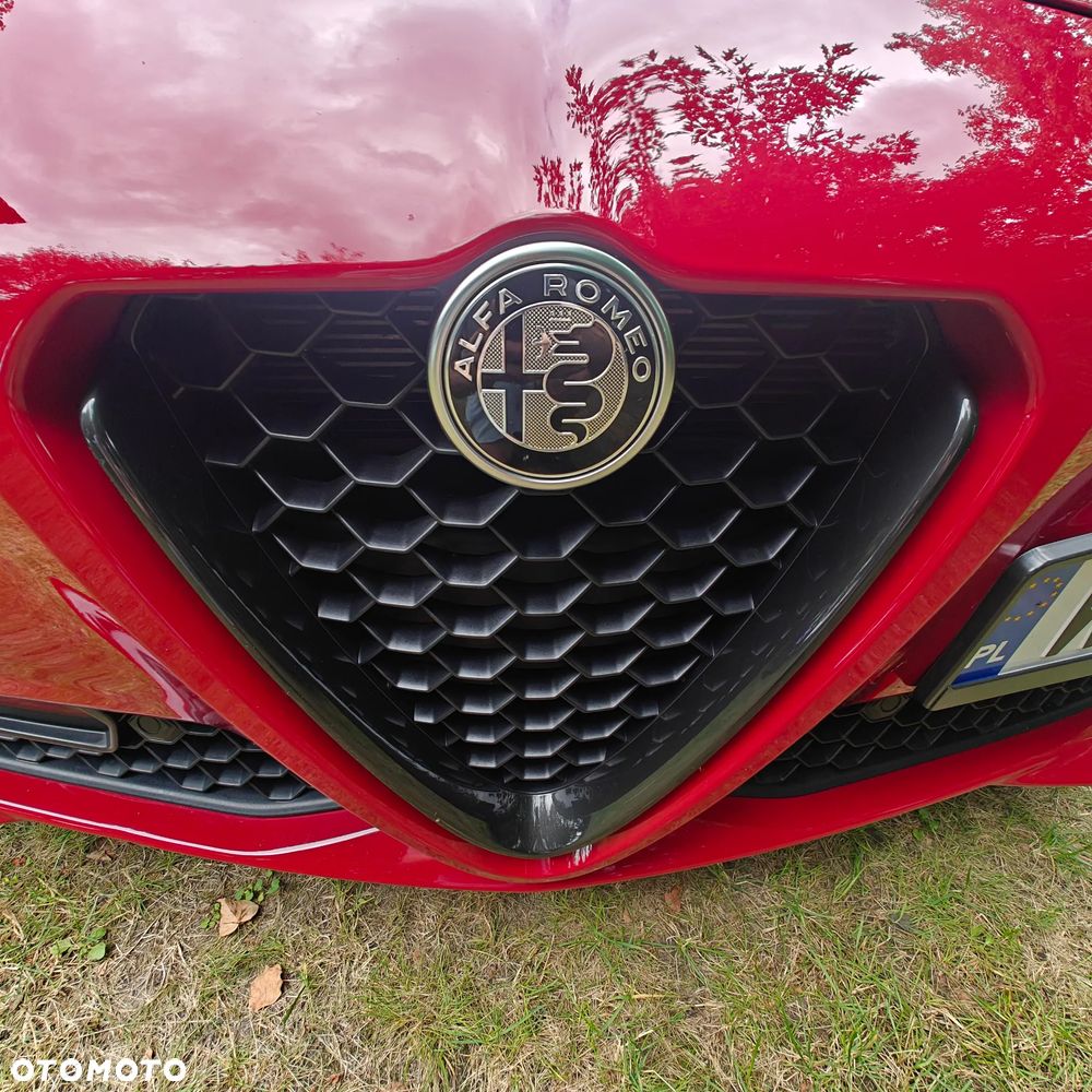 Alfa Romeo Giulia 2.0 Turbo Super - 6
