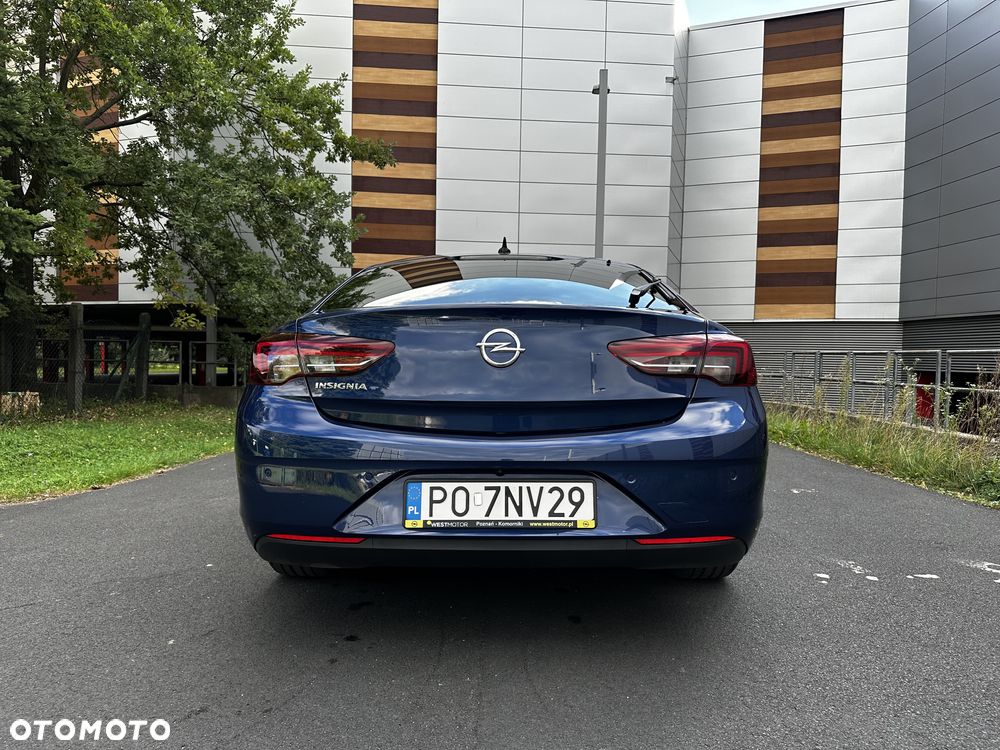Opel Insignia 1.5 T Elite S&S - 8