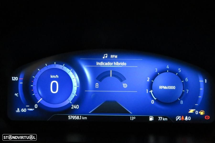Ford Focus 1.0 EcoBoost Active X - 40