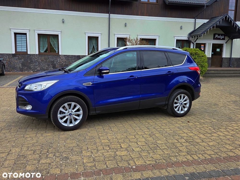 Ford Kuga 2.0 TDCi 2x4 Titanium - 6