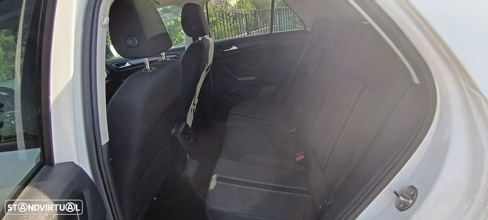 VW T-Roc 1.0 TSI OPF - 7