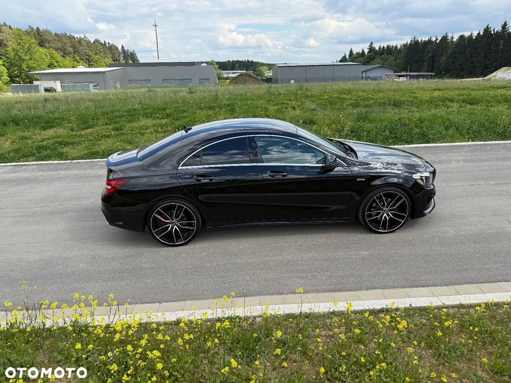 Mercedes-Benz CLA 250 7G-DCT AMG Line - 5