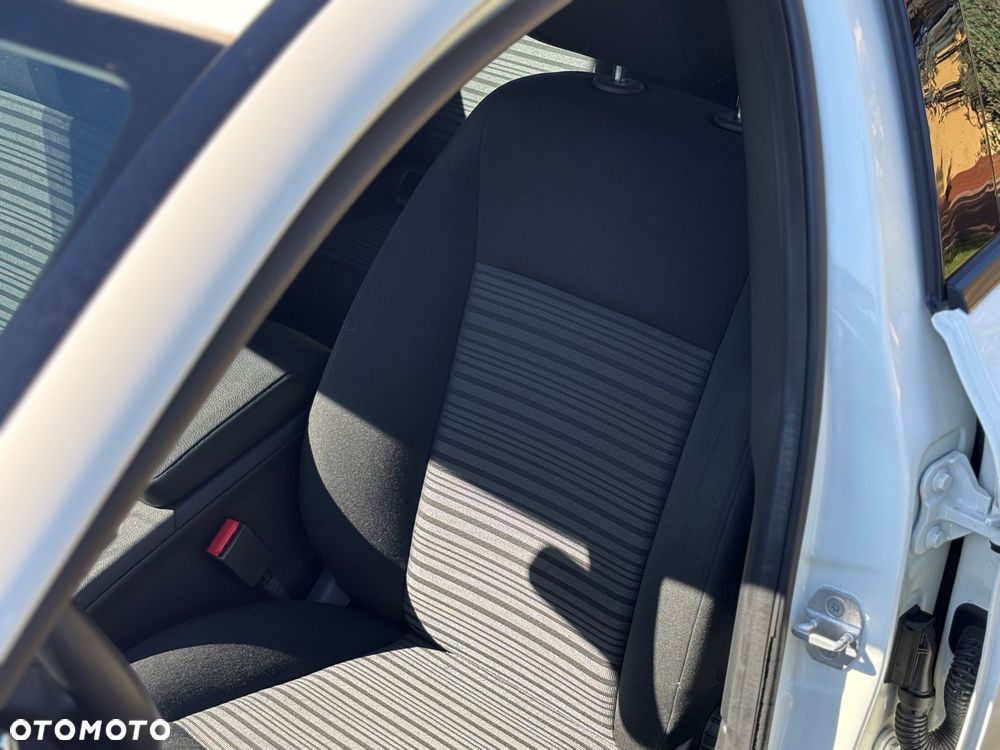 Mercedes-Benz Klasa A 180 - 8