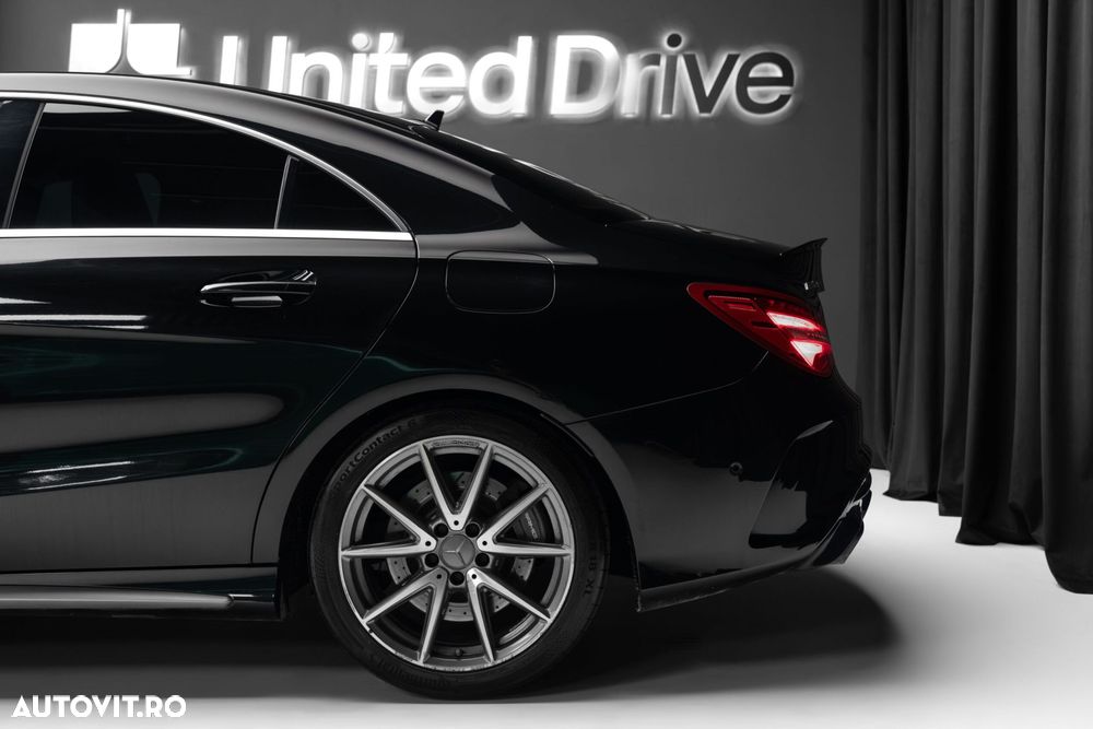 Mercedes-Benz CLA 45 AMG 4Matic AMG Speedshift DCT 7G - 9
