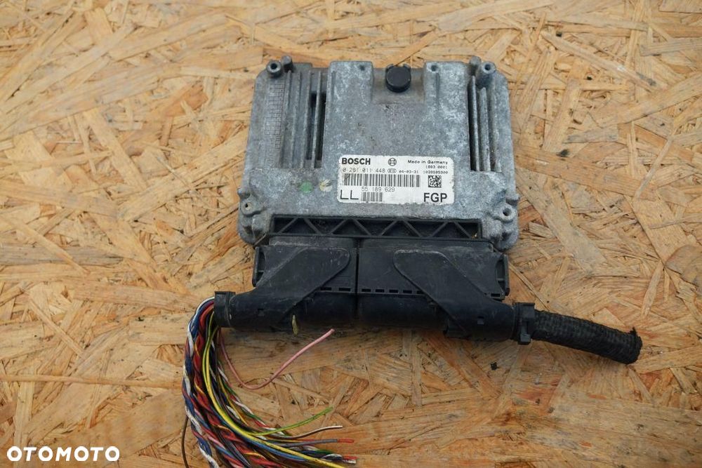 STEROWNIK SILNIKA ECU KOMPUTER OPEL VECTRA C 1.9 CDTI  55189629 LL - 1