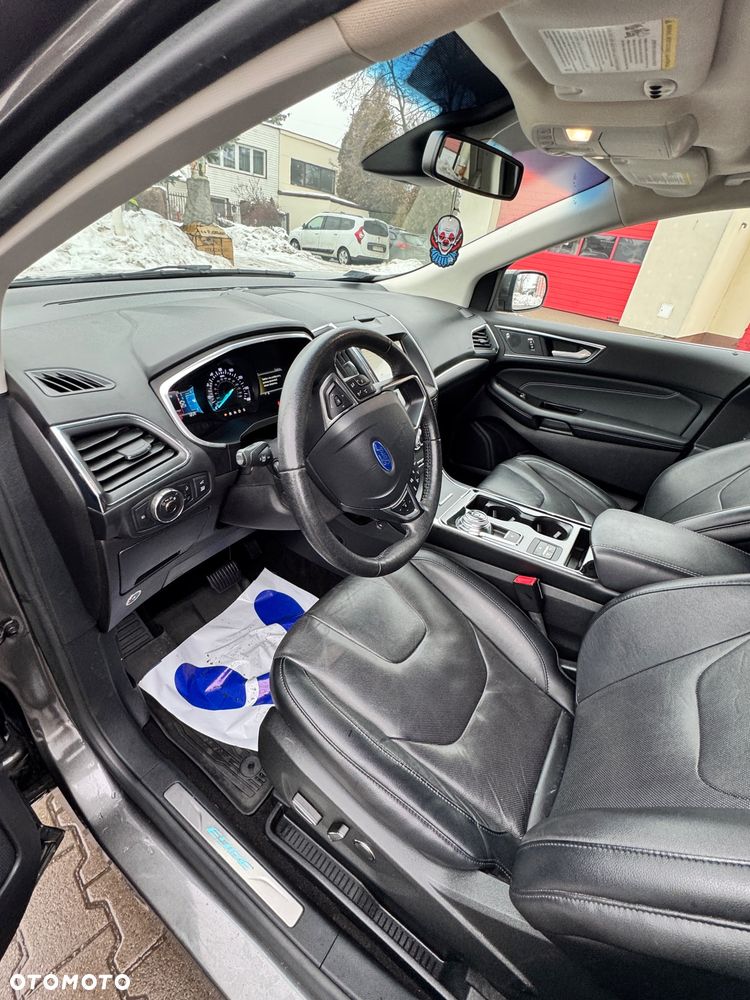 Ford Edge 2.0 EcoBlue Twin-Turbo 4WD Titanium - 4