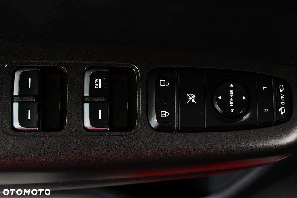 Kia Sportage 1.7 CRDI Business Line L 2WD - 30