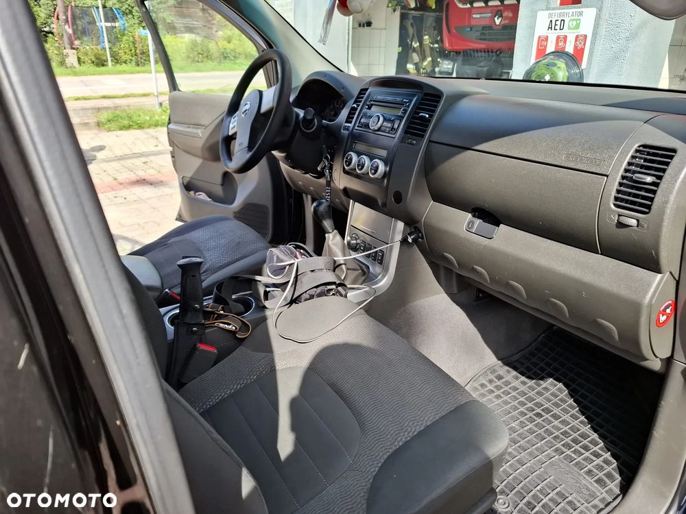 Nissan Navara 2.5 D FE - 5