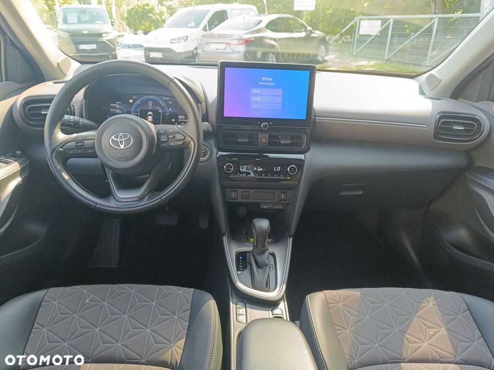 Toyota Yaris Cross Hybrid 1.5 Executive - 18