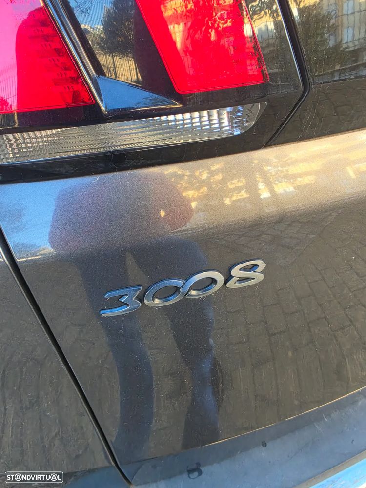 Peugeot 3008 2.0 BlueHDi GT EAT6 - 14