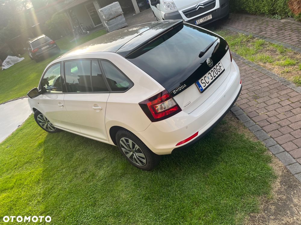 Skoda RAPID 1.2 TSI Style Plus - 9