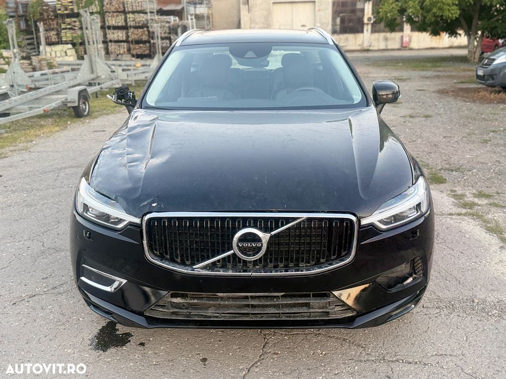 Volvo XC 60 T8 Twin Engine AWD Momentum - 13
