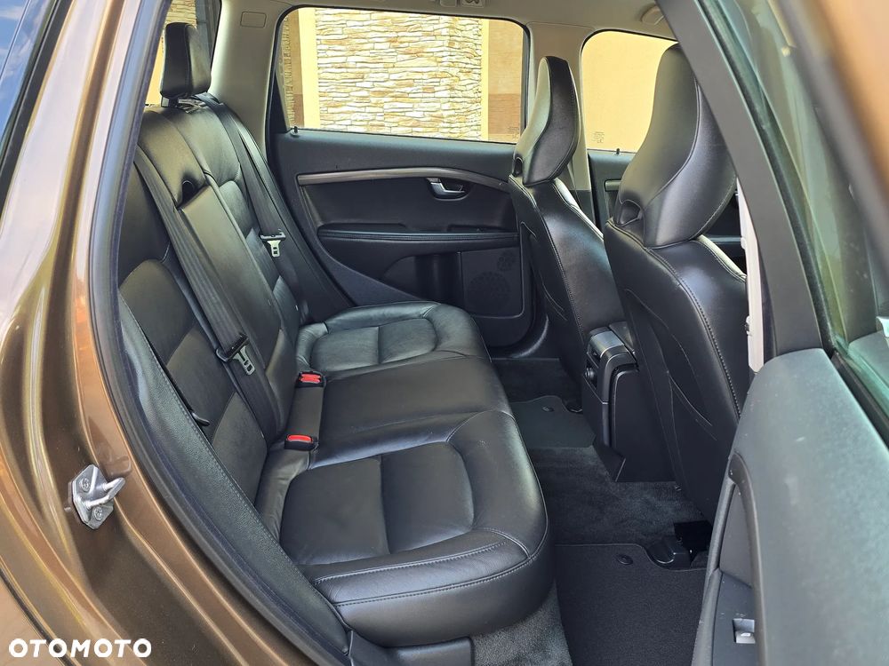 Volvo V70 D4 Geartronic Summum - 24