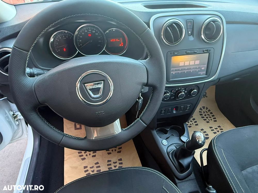 Dacia Sandero 1.0 SCe Laureate - 15