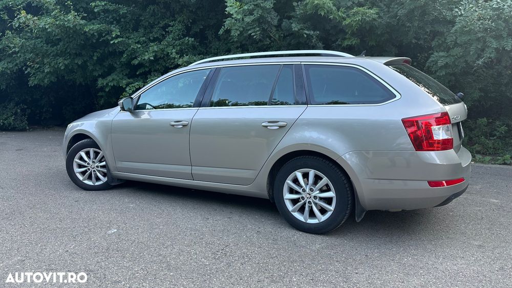 Skoda Octavia 2.0 TDI Ambition - 20