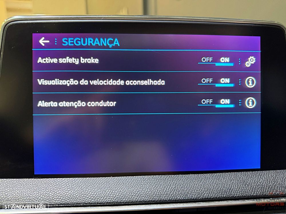 Peugeot 3008 1.2 PureTech GT Pack EAT8 - 33