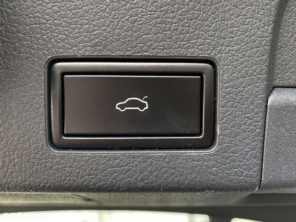 Volkswagen Arteon 2.0 TSI R-Line DSG - 37