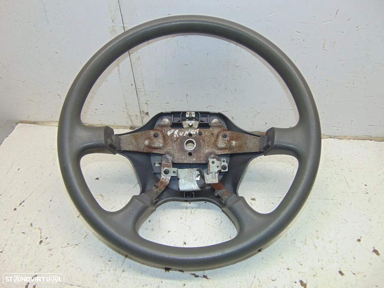 Mitsubishi space runner volante - 1