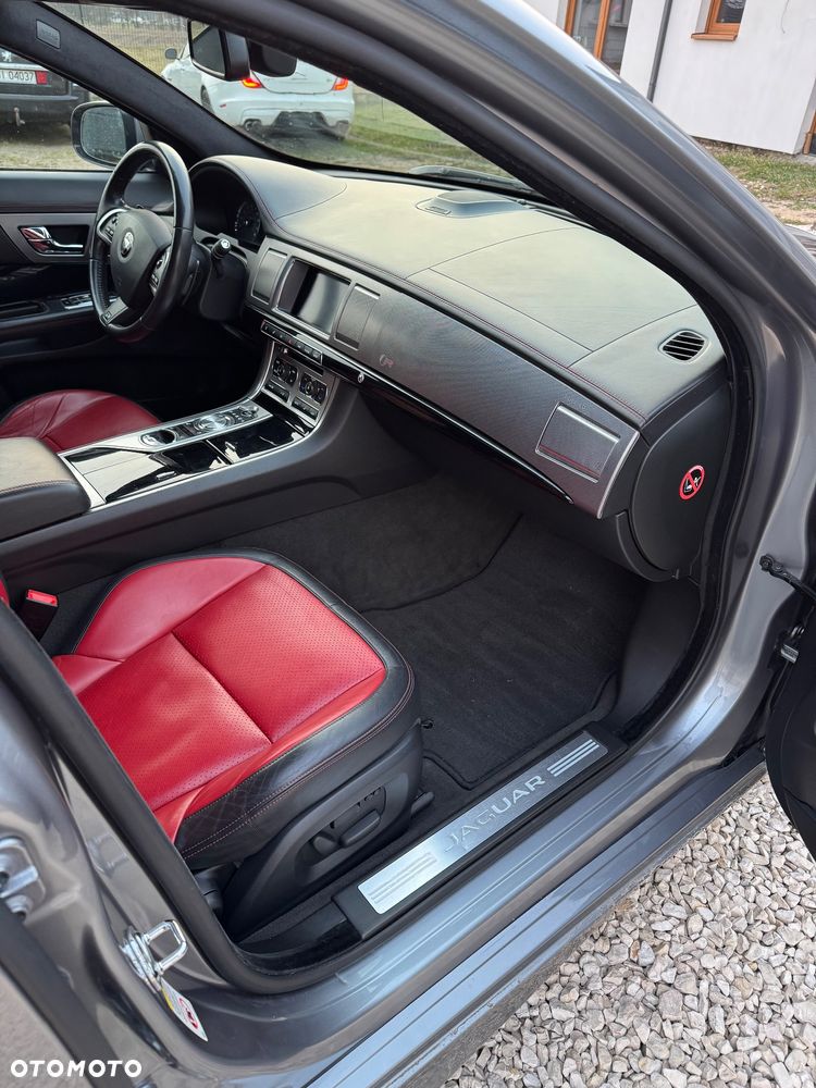Jaguar XF XFR 5.0 V8 Kompressor - 15