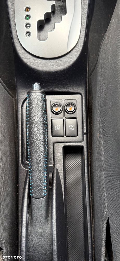 Toyota Yaris 1.5 VVT-i Style - 29