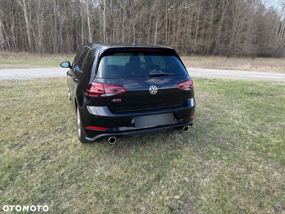 Volkswagen Golf 2.0 TSI BMT GTI Performance DSG - 4