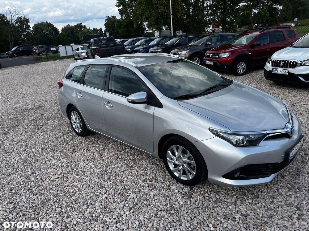 Toyota Auris 1.6 D-4D Comfort - 3