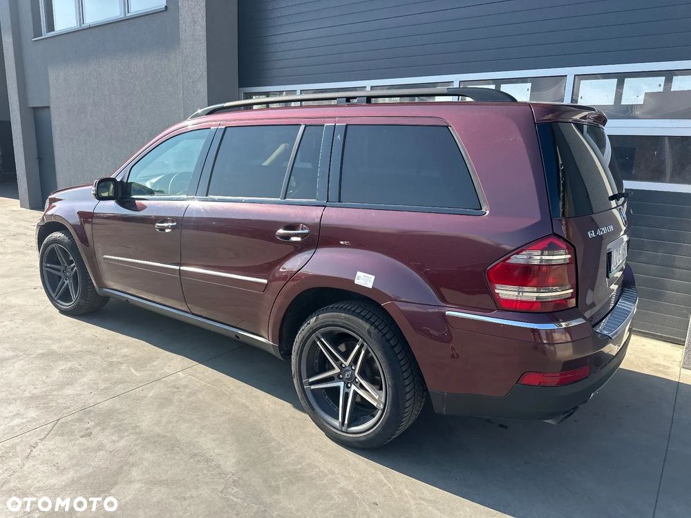 Mercedes-Benz GL - 3