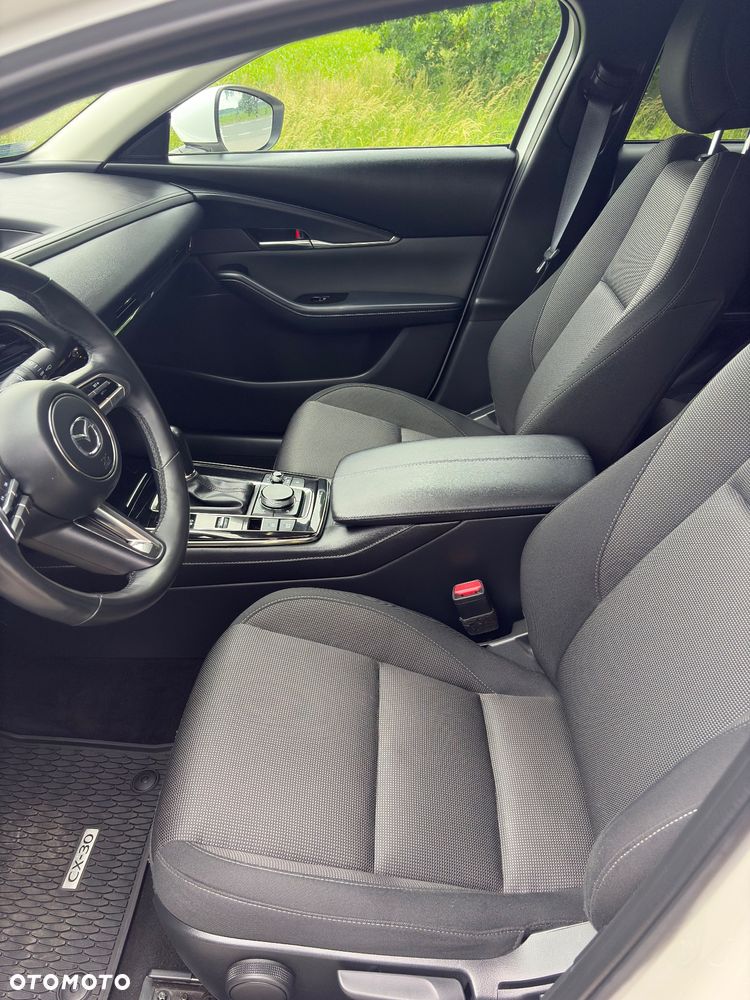 Mazda CX-30 - 11