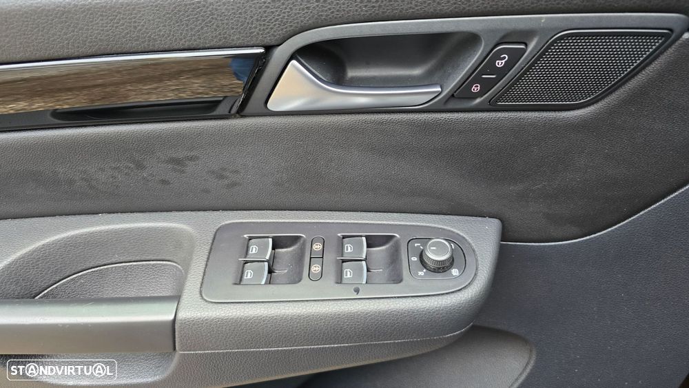 VW Sharan 2.0 TDI Highline DSG - 10