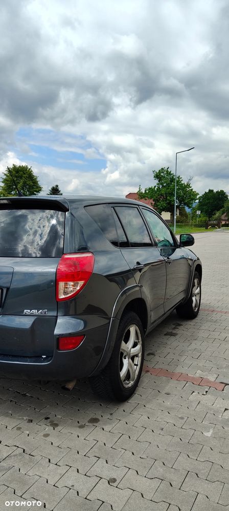 Toyota RAV4 2.2 D-4D Sol 180 - 4