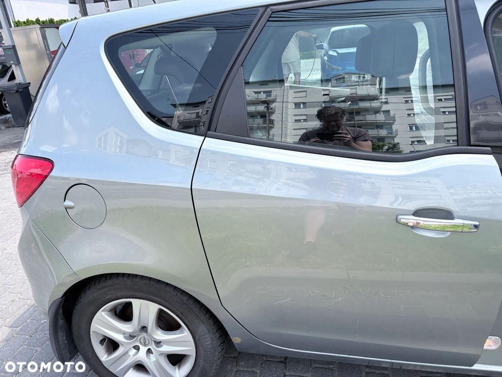 Opel Meriva 1.4 Cosmo - 14