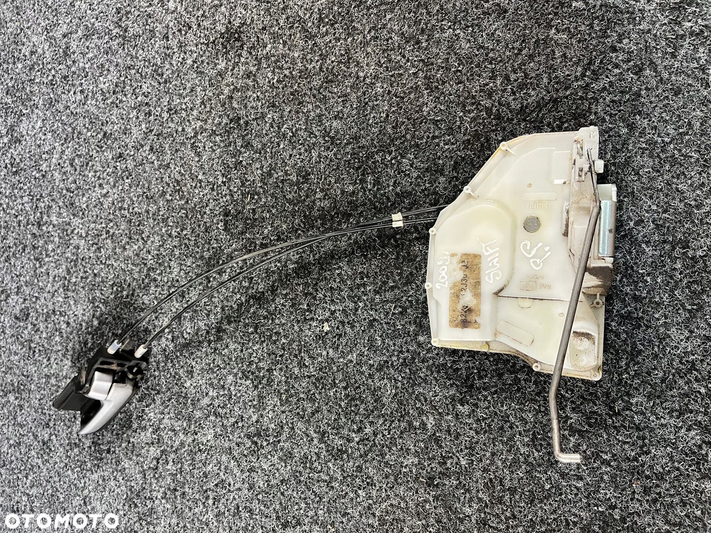suzuki swift mk6 IV lift zamek drzwi prawy przód przedni 7pin europa - 1