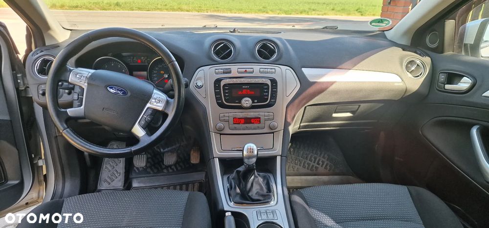 Ford Mondeo 2.0 Viva - 6