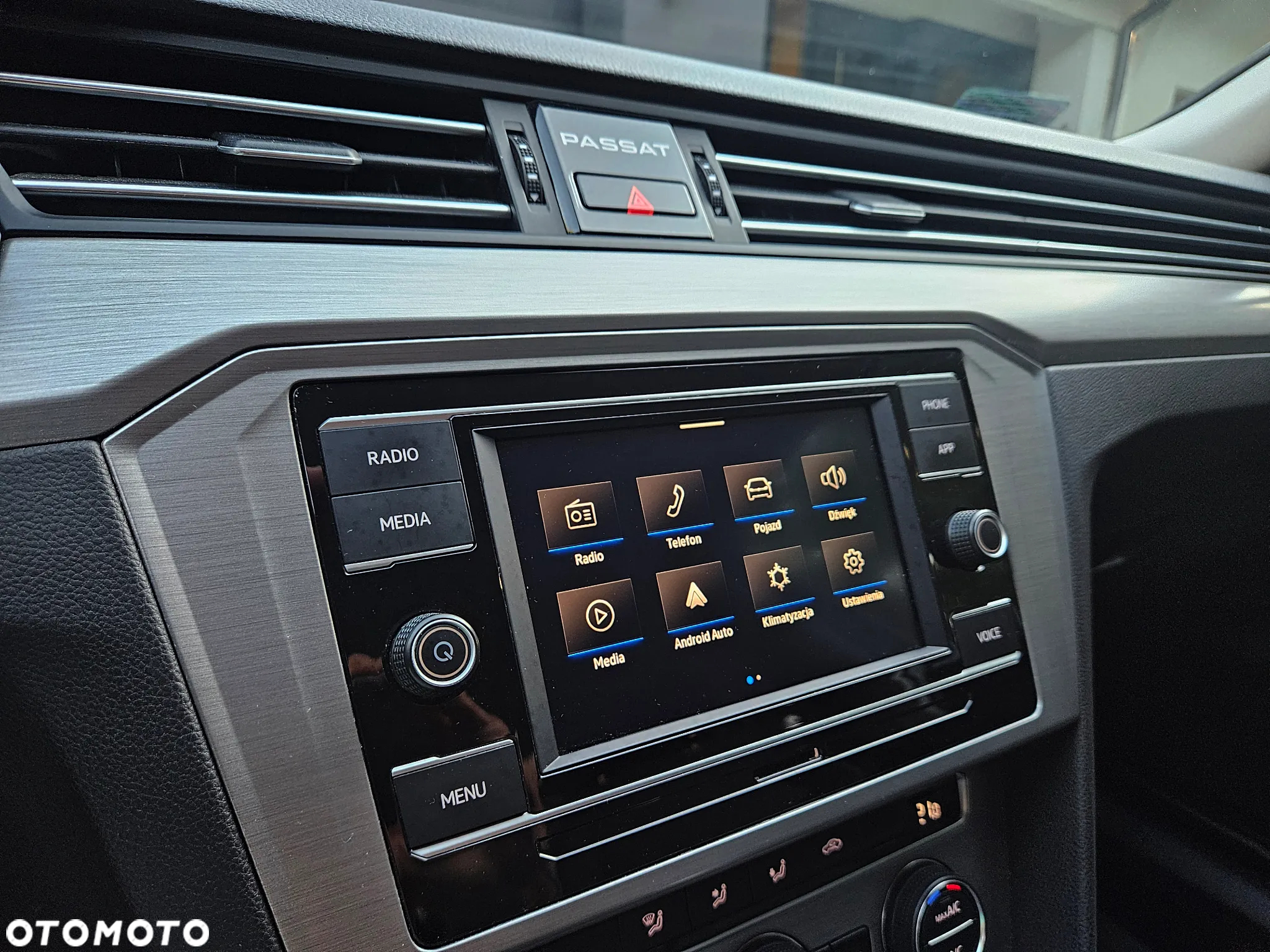 Volkswagen Passat 1.5 TSI EVO Essence DSG - 38