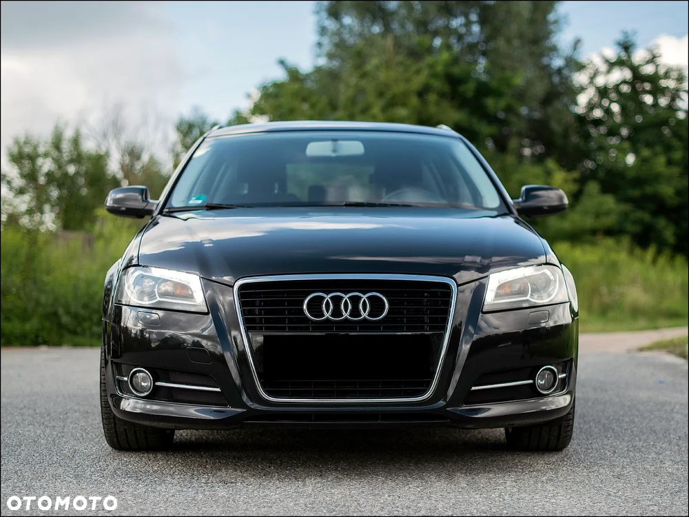 Audi A3 Sportback - 2